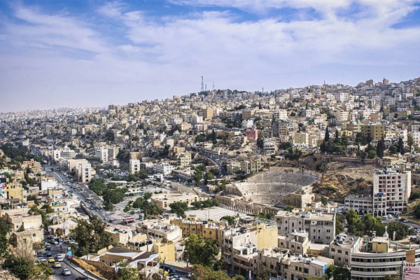أجواء مغبرة ودافئة في أغلب المناطق الاثنين