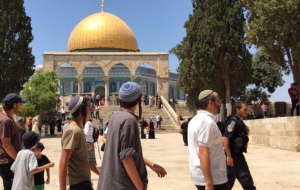 عين على القدس يناقش اعتداءات المتطرفين اليهود على الأقصى ومتاجر البلدة القديمة