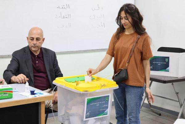 اغلاق الصناديق في انتخابات الأردنية  ..  ونسبة الاقتراع 44.01%