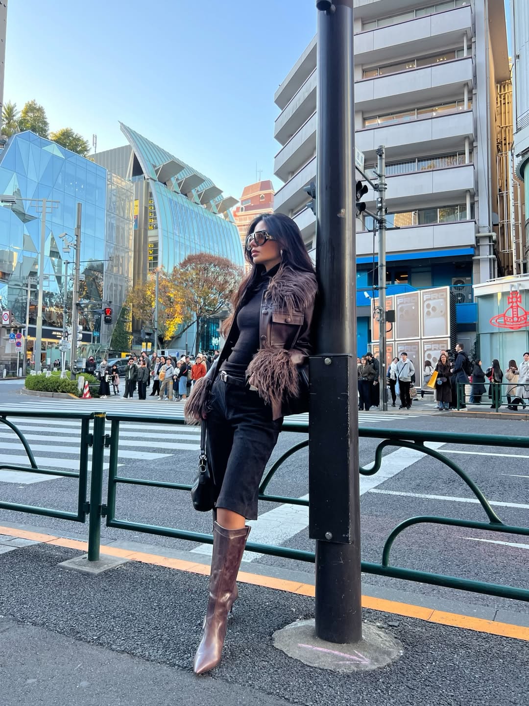 ستايلات شتوية أنيقة من وحي ديما الأسدي ..  من الصباح حتى السهرة