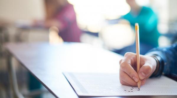 بمشاركة 126 ألف طالب وطالبة  ..  انطلاق أولى جلسات التوجيهي الخميس