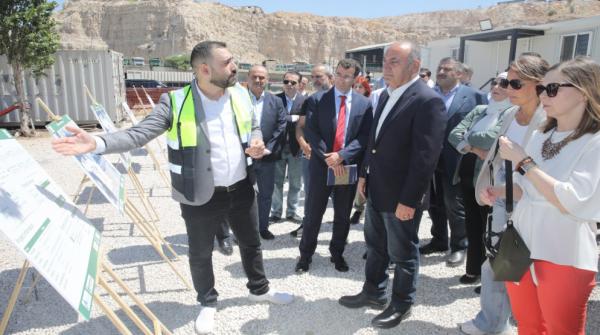 تركيب محرك جديد لمشروع الغاز الحيوي في مكب الغباوي