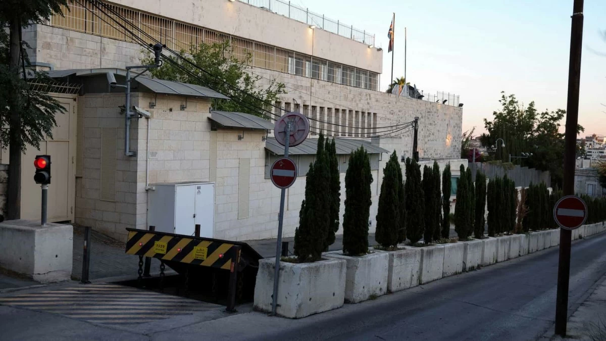 وزير الخارجية الإسرائيلي: القنصلية البريطانية في القدس تنهي عملياتها اليوم
