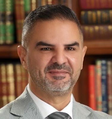 المؤسسات القوية تصنعها الإدارة لا الأفراد