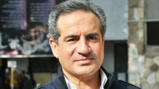 نجل محمد ثروت عن والده: الساعات الحرجة مرت بسلام