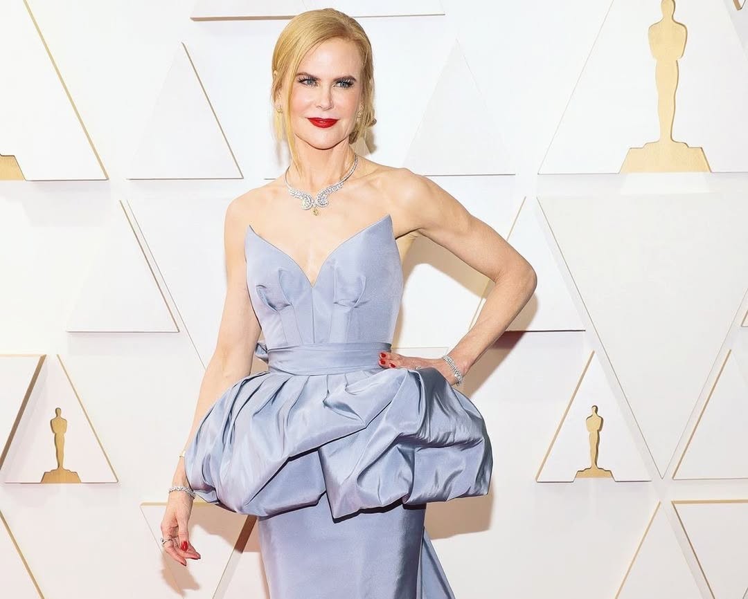 إطلالات الأوسكار التي خطفت أنظار العالم على مدار السنوات