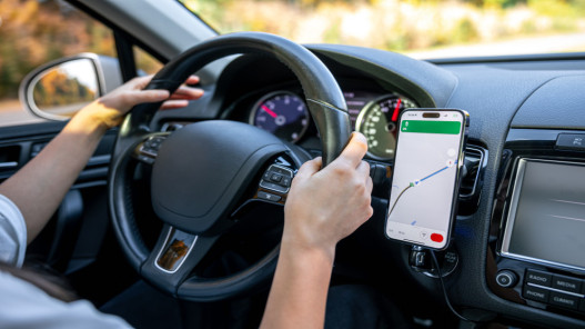 تطبيقات النقل: العمر التشغيلي والعمولات أبرز تحديات سائقي تطبيقات النقل في الأردن