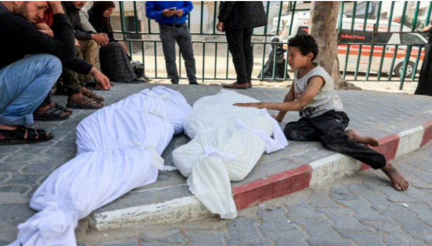 يونيسيف: نيران إسرائيلية أودت بحياة سائقي شاحنتين لنقل المياه في غزة