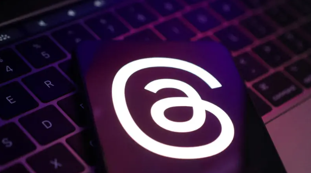 "ثريدز" تختبر ميزة جديدة لتحويل محتوى البودكاست إلى نصوص