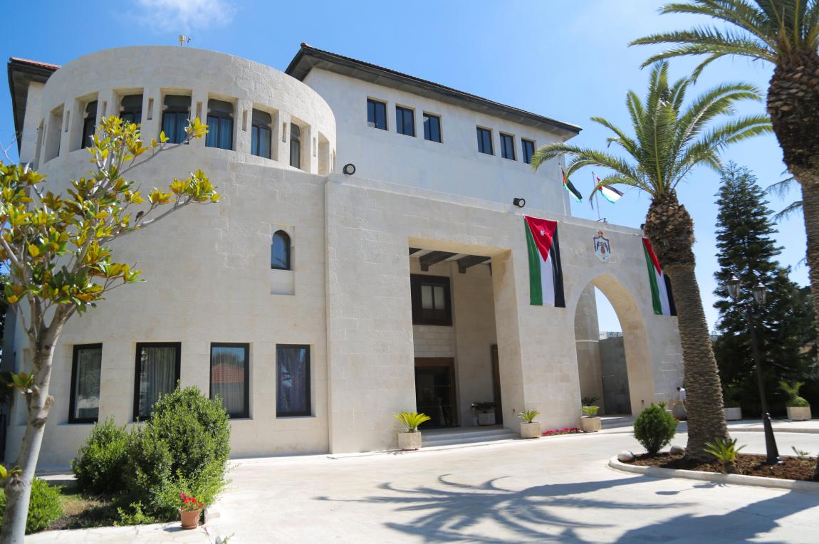 نظام معدل لإعفاء مصادر الطاقة المتجددة وترشيد استهلاك الطاقة