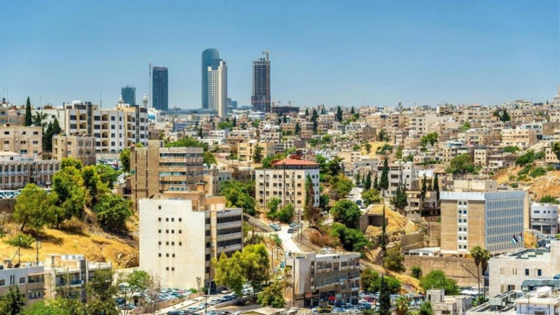 الاربعاء  ..  اجواء حارة نسبيًا فوق المرتفعات