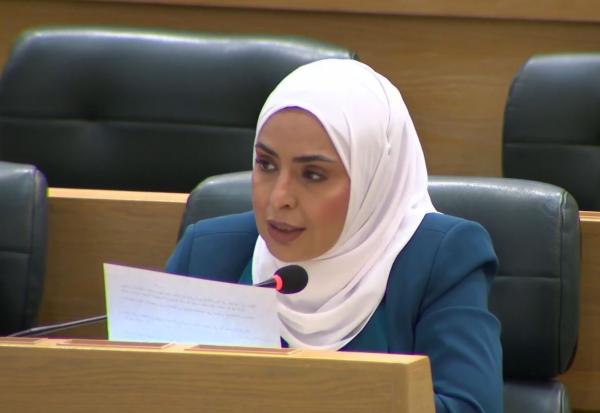 رئيس النواب يطلب الاستماع لمداخلة حزب عزم بسبب محادثات ثنائية وعدم الانتباه لمحتواها
