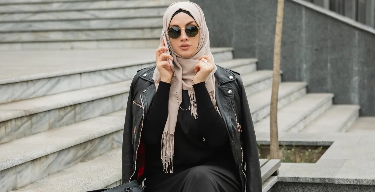 موضة العيد للمحجبات 2026 ..  أناقة متكاملة من الألوان إلى لفة الحجاب