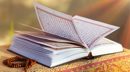 الرُّقْيَة الشرْعية والرُّقْيَة المُحَرَّمَة