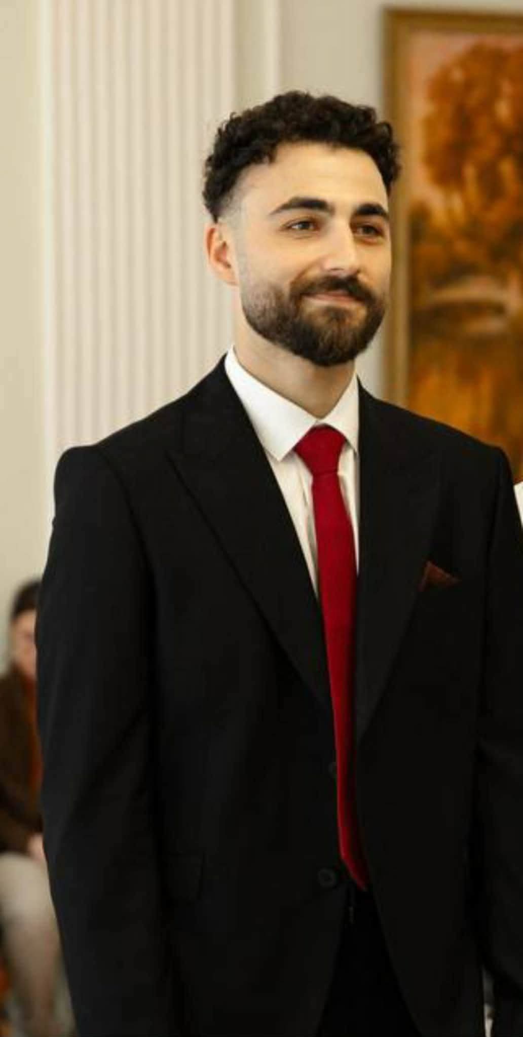 الدكتوارة لـ يوسف محمد العتوم 