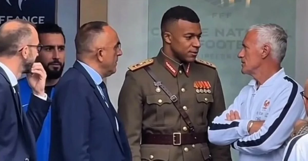 من نجم كرة إلى ديكتاتور ..  مبابي يعلّق على صورته