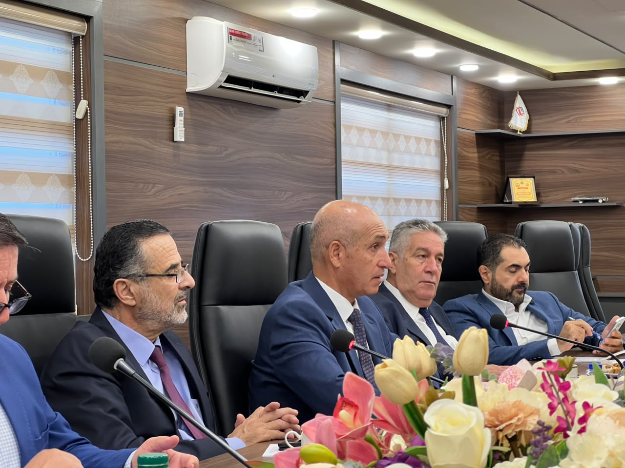 هيئة مستثمري المناطق الحرة تبحث فرص التعاون مع مستثمرين في قطاعات متعددة برواندا
