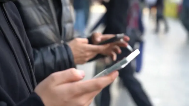 كيف توفر استهلاك باقة الإنترنت على آيفون؟