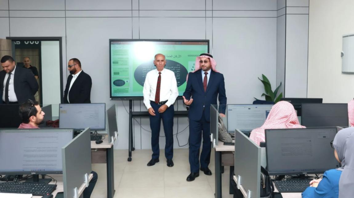 أمين عام الأوقاف يتفقد دورات تدريبية للأئمة والواعظات والمؤذنين