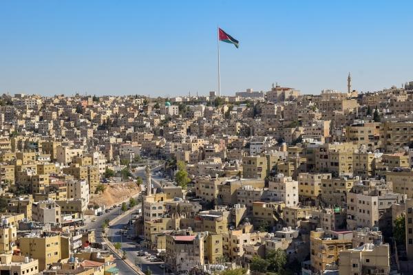 الخميس  ..  ارتفاع على الحرارة وأجواء لطيفة