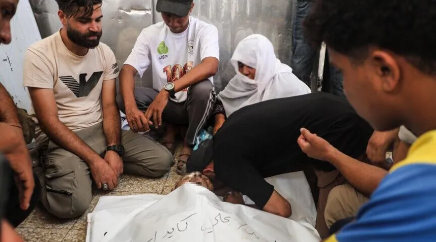 غزة ..  7 شهداء خلال 48 ساعة يرفعون حصيلة الإبادة إلى 73 ألفا و90