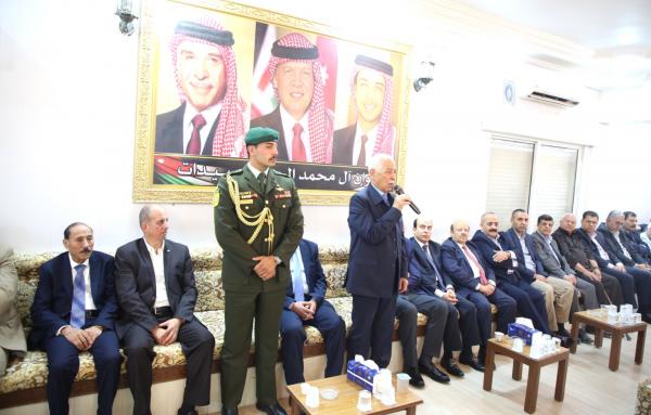 مندوبا عن الملك وولي العهد  ..  العيسوي يعزي عبيدات والذيب ومشعل والبدري