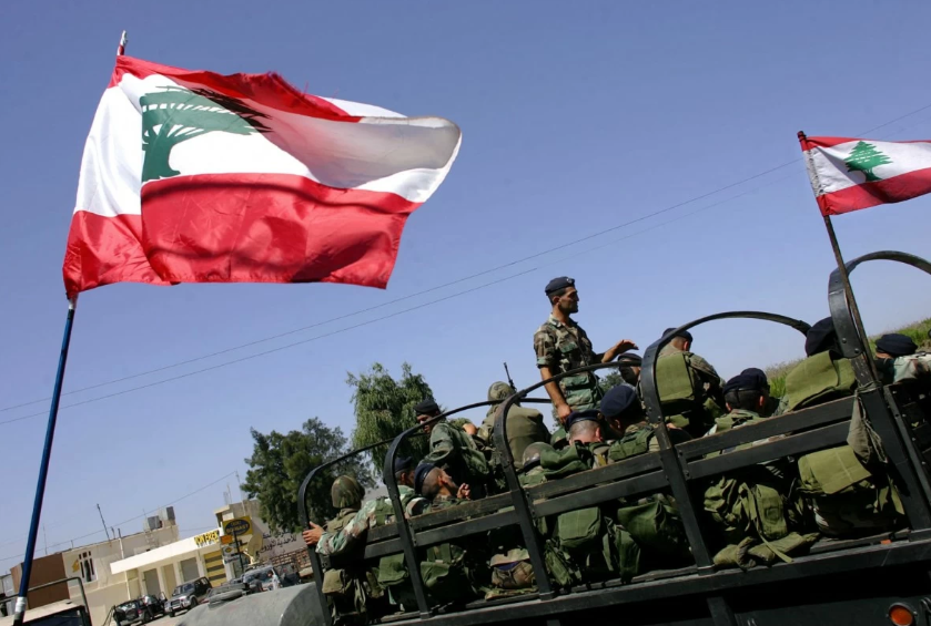 استشهاد ضابط وعسكريين من الجيش اللبناني بغارة إسرائيلية