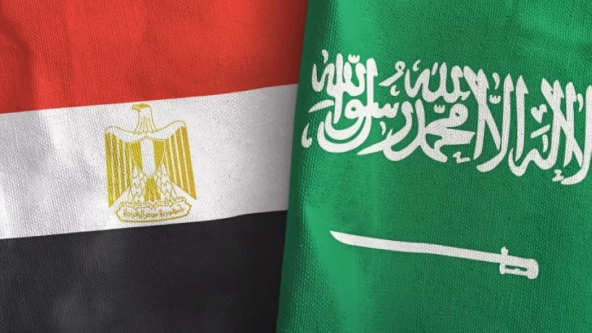 مصر والسعودية تتفقان على مواصلة التنسيق لاحتواء الأزمة الإقليمية