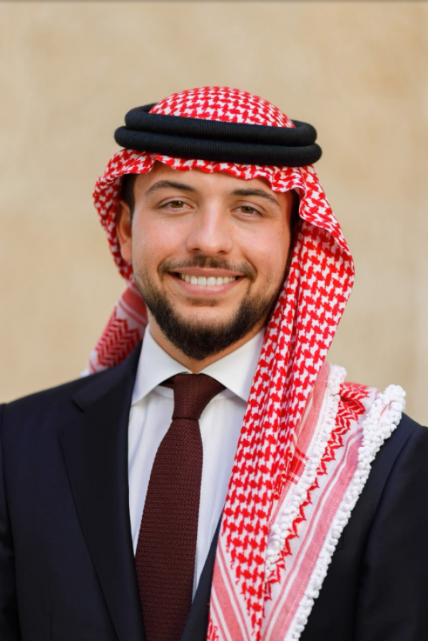 الحكومة تُهنِّئ ولي العهد بعيد ملاده الـ32