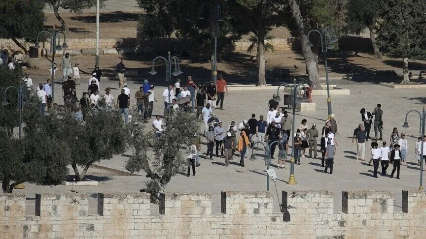 محافظة القدس: مستوطنون يؤدون صلوات علنية بالمنطقة الشرقية من الأقصى