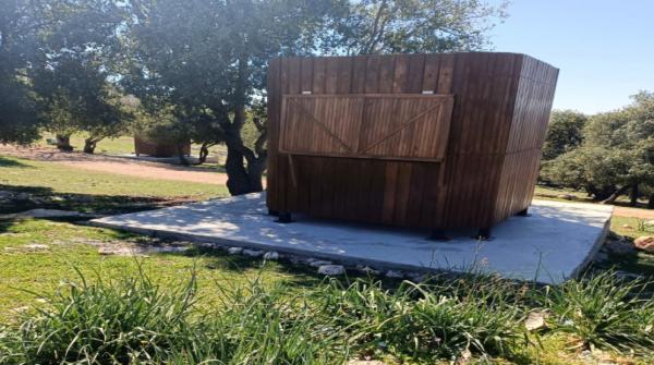 اكشاك ووحدات صحية في غابات برقش وأم النمل