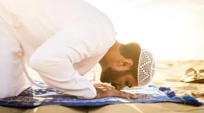 لماذا نتوب ..  ثمّ نعود؟   اقرأ المزيد في:  لماذا نتوب ..  ثمّ نعود؟ https://islamonline.net/146584