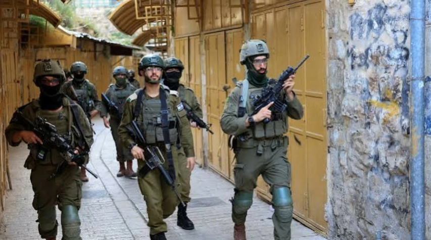 استشهاد طفل فلسطيني برصاص الاحتلال الإسرائيلي شمال القدس المحتلة