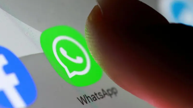 "واتساب" يضيف أدوات رقابة أبوية جديدة لحسابات المراهقين