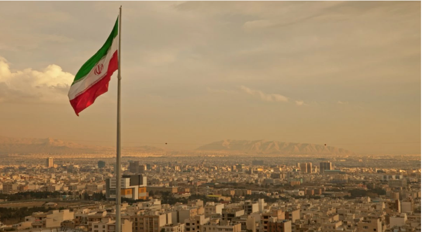 إيران تندد بـ"انتهاك وقف إطلاق النار" بعد الضربات الأميركية الجديدة