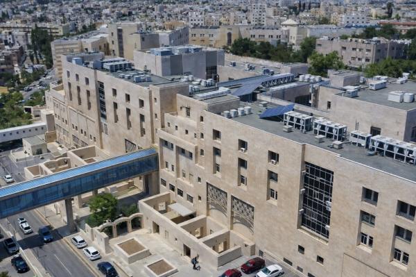بدء استقبال المرضى المحولين في عيادات تقييم جديدة بالبشير وحمزة