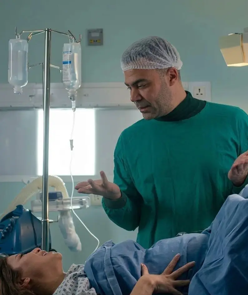 مشهد ولادة يشعل الجدل ..  "الكينغ" بين الكوميديا وخطوط الاحترام