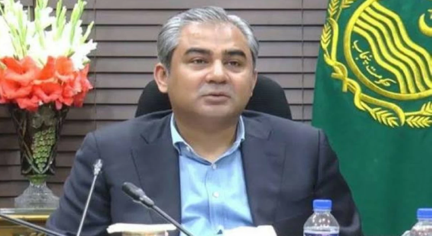 وزير الداخلية الباكستاني يتوجه إلى طهران لإجراء محادثات مع مسؤولين إيرانيين