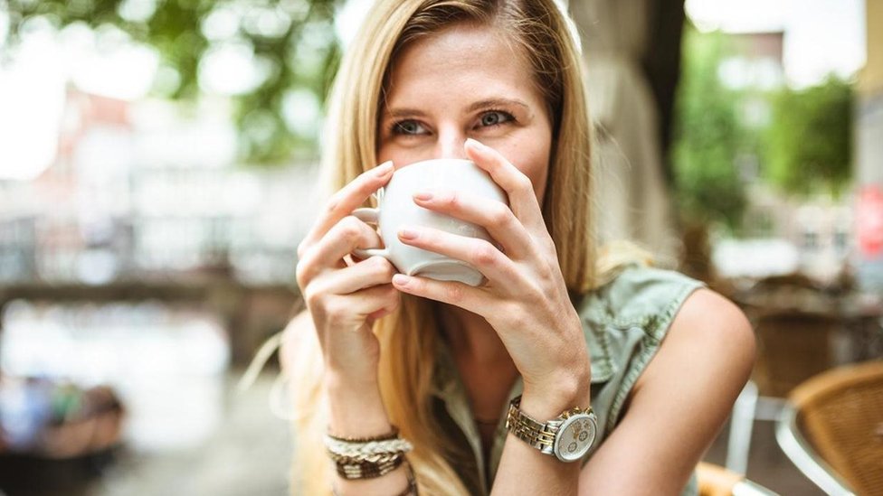 كيف تصبحين قارئة ماهرة للأشخاص والمواقف: خطوات لوعي أعمق وفهم دقيق