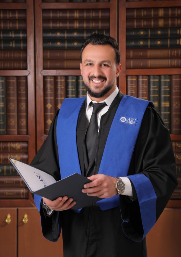 تيسير هاني الحارس  ..  مبارك التخرج