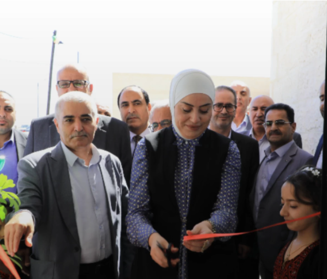  وزيرة التنمية تفتتح وحدة التدخل المبكر للأطفال في لواء الشوبك