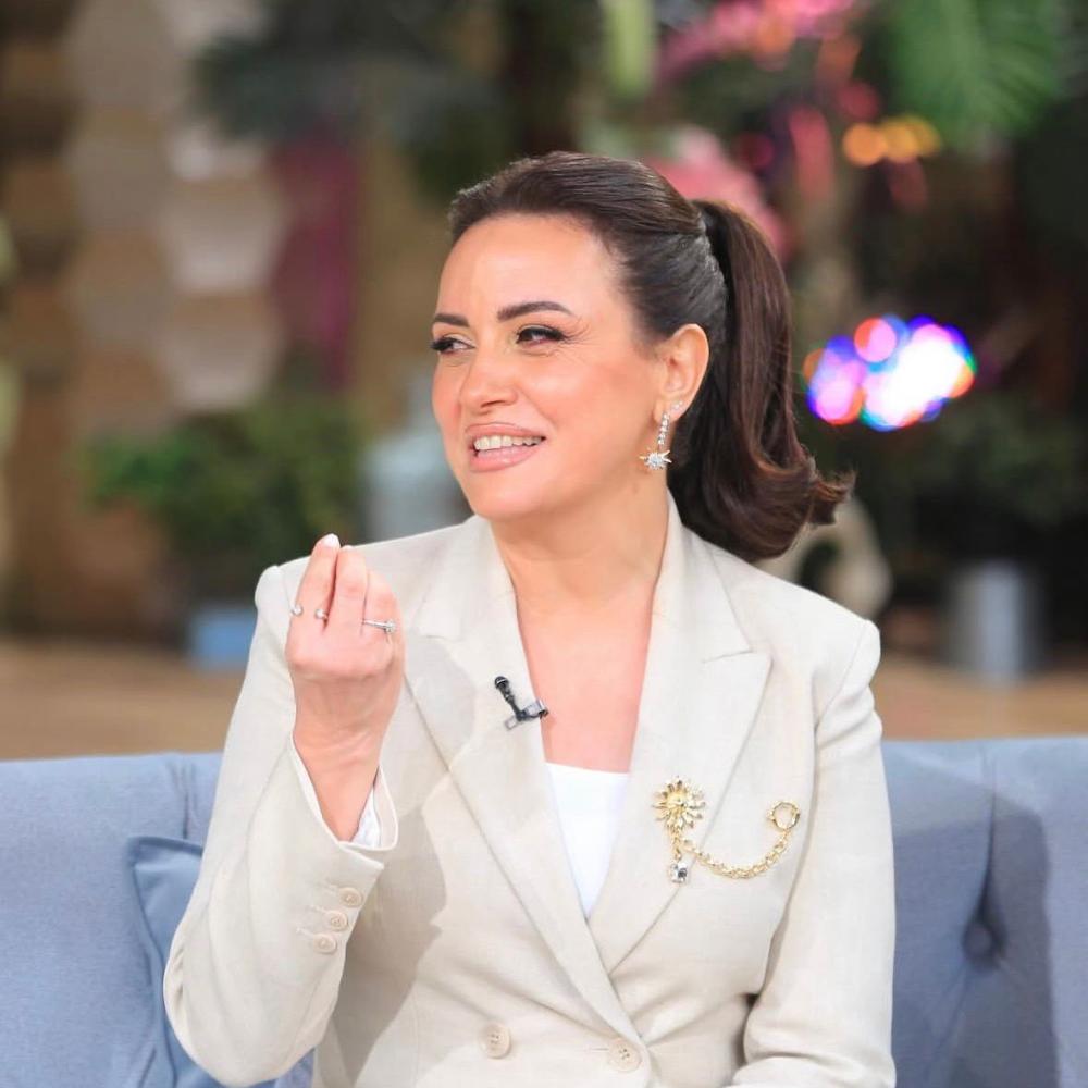 ريهام عبد الغفور تكشف جرح الطفولة وتوجّه رسالة مؤثرة: “الكلام يخفف الحمل”