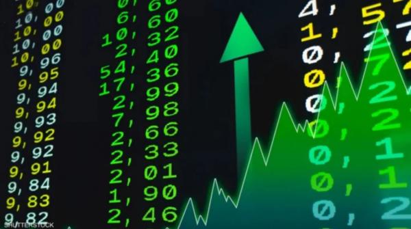 الأسهم العالمية ترتفع بقوة وتقترب من قمة قياسية