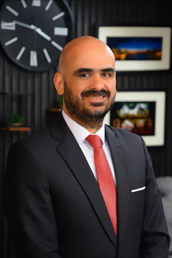 الدكتور بشار النسور  ..  مبارك