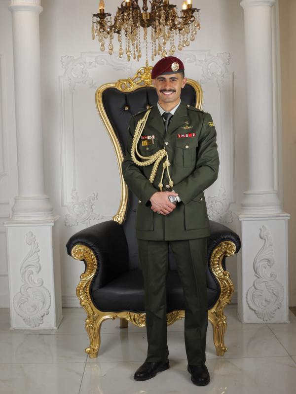 الشيخ سليمان الخنان الكعابنة  ..  مبارك تخرج نجلكم