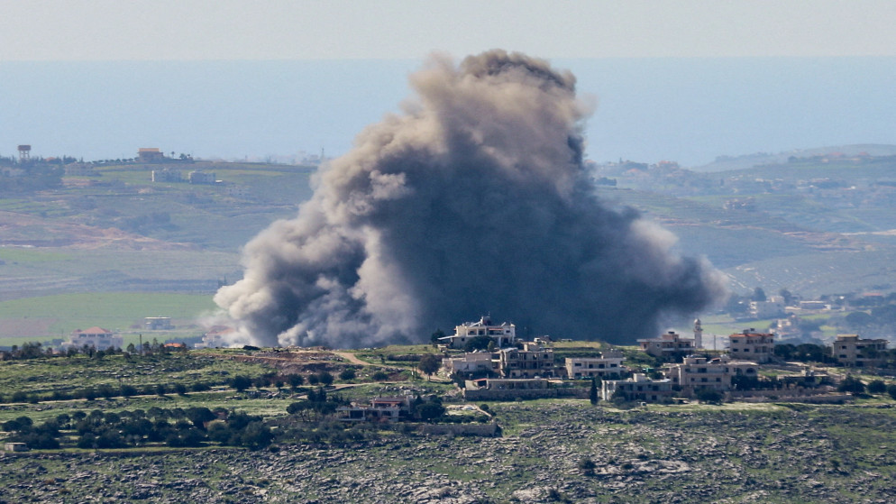 إسرائيل تشن غارة جوية على وسط بيروت بعد تحذير