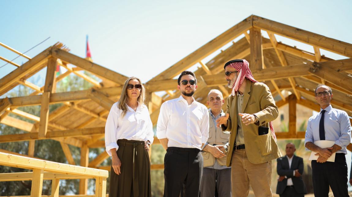 ولي العهد يزور المغطس ويوعز بتحسين تجربة الحجاج المسيحيين والزوار