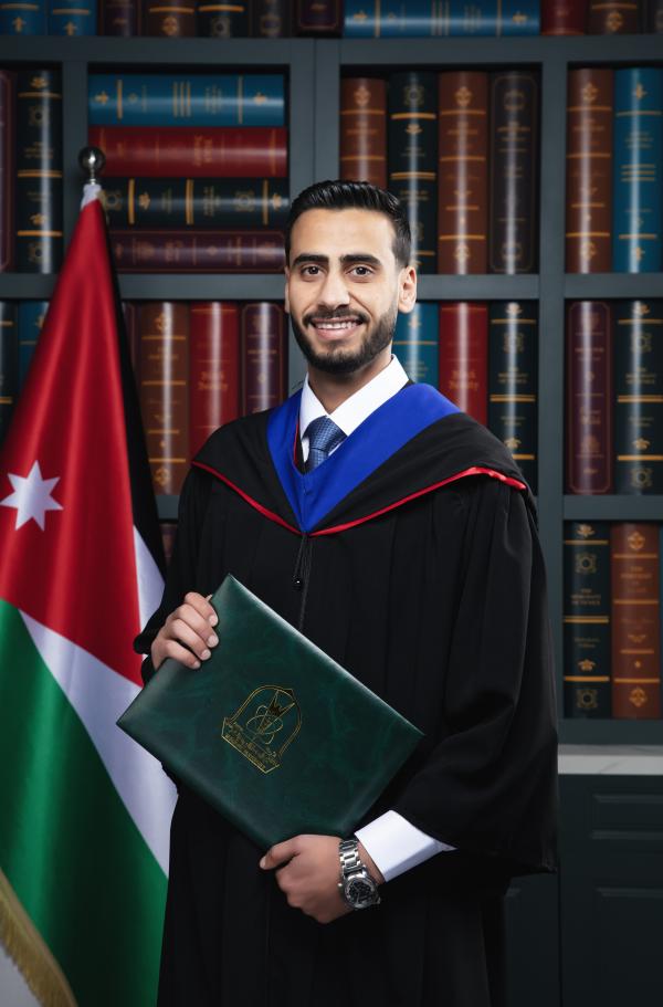 الدكتور عبد الرحمن البطوش  ..  مبارك التخرج