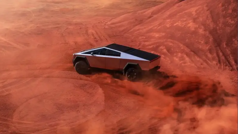 تضخم مبيعات "تسلا سايبر تراك" بفضل مشتريات شركات ماسك الأخرى