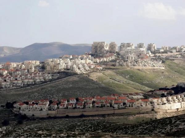عين على القدس يسلط الضوء على تسريع الاحتلال وتيرة الاستيطان بالضفة